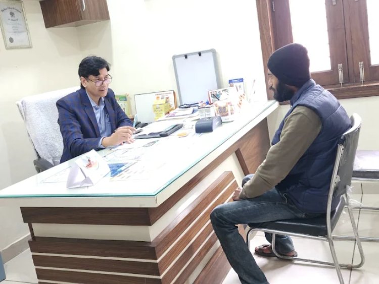 Urological Cancers – Expert Care by the Kidney Cancer Doctor in Agra, Urologist in Agra, and Leader in Urology Cancer Treatment in Agra – Dr. Dilip Kumar Mishra