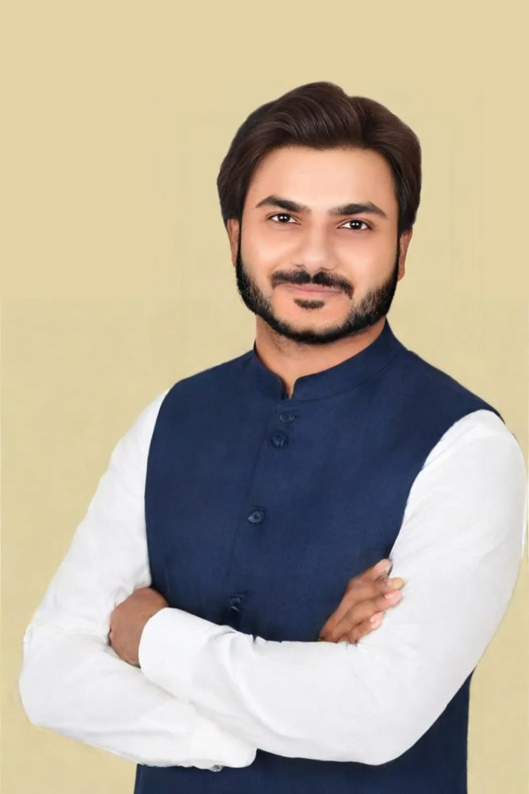 Inspired by Dr. Babasaheb Ambedkar, Akshay Ashok Salve Emerges as Maharashtra’s Young Labor Leader